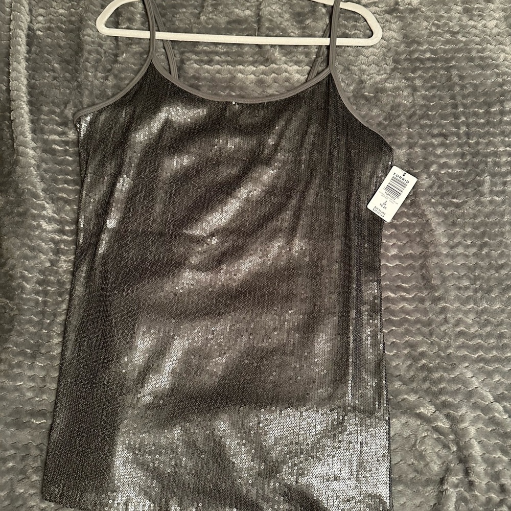 NWT Torrid Silver/Grey Sequin Tank